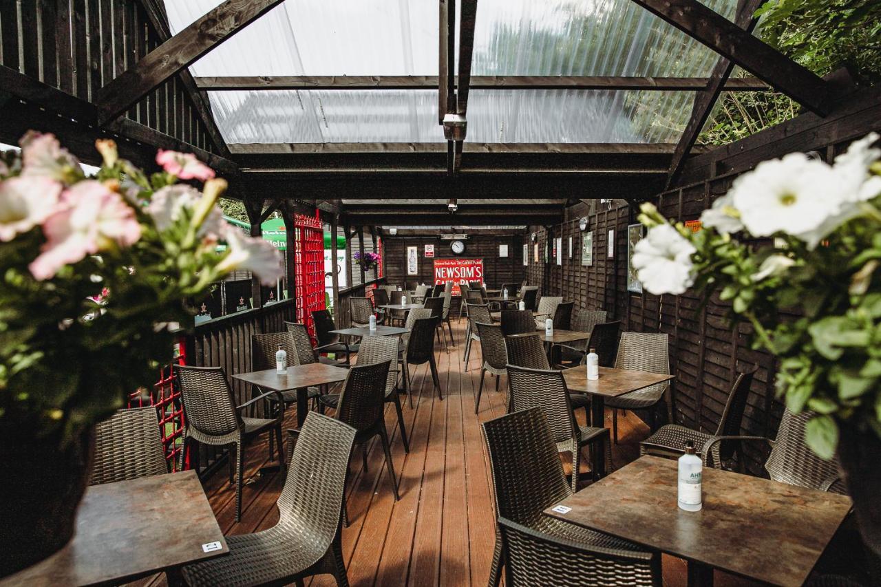 Muskerry Arms Bar And B&B ブラーニー エクステリア 写真