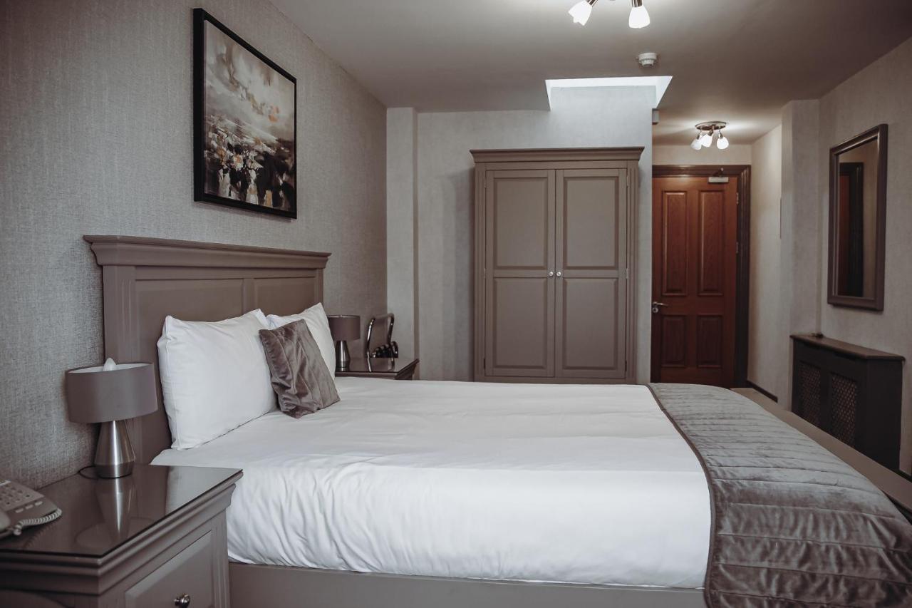Muskerry Arms Bar And B&B ブラーニー エクステリア 写真