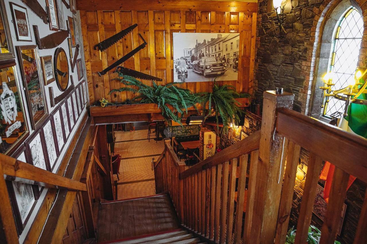 Muskerry Arms Bar And B&B ブラーニー エクステリア 写真